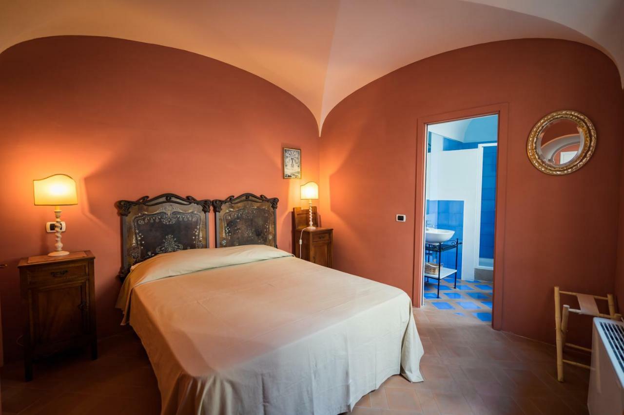 Bed and Breakfast Borgo Dei Saraceni - Domus Indomita Agropoli Exterior foto